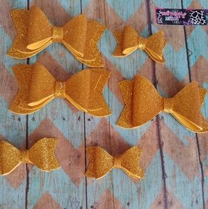 Water resistant Gold hair bows